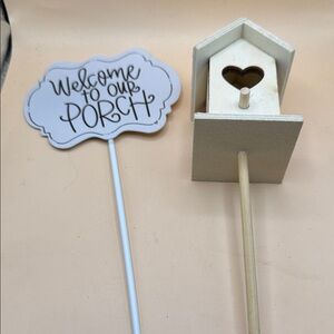 Welcome Porch Sign and Birdhouse Set